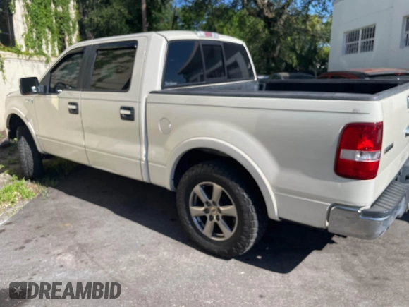 2007 Ford F-150 XLT with VIN 1FTPW12V87FB35617, listed as a IAAI auction lot 41970910 with 244,784 mi miles. Bid and sale history available at carsss.com. Image 3.