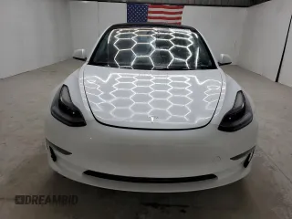 2023 Tesla Model 3 z VIN 5YJ3E1EA2PF439119, wystawiony jako Copart lot #60708065 z przebiegiem 48 717 mil mil oraz Nie do naprawy • Non repairable. Historia ofert i sprzedaży dostępna na DreamBid. Obrazek 5.