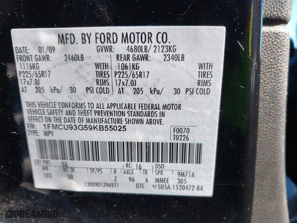 2009 Ford Escape XLT with VIN 1FMCU93G59KB55025, listed as a IAAI auction lot 41756362 with 999,999 mi miles. Bid and sale history available at carsss.com. Image 9.
