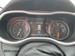 2018 Jeep Cherokee Trailhawk with VIN 1C4PJMBX0JD619737, listed as a Copart auction lot 46181354 with 117,381 mi miles and Clean Title. Bid and sale history available at carsss.com. Image 9.