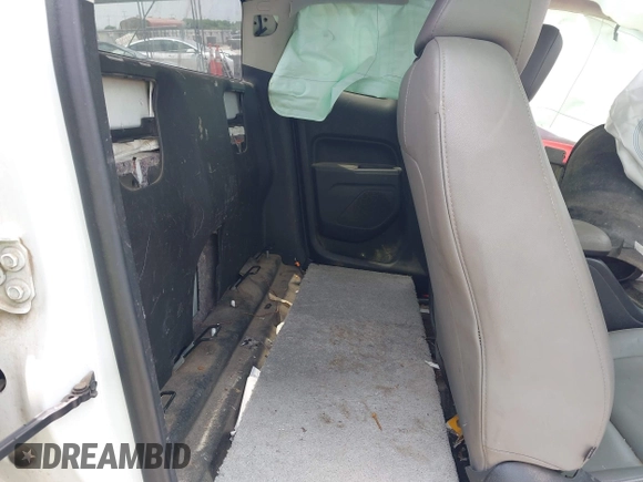 2016 Chevrolet Colorado 2WD WT с VIN 1GCHSBEA0G1174651, выставлен на аукционе IAAI как лот 42164086 с пробегом 124 504 миль миль и . История ставок и продаж доступна на DreamBid. Изображение 8.