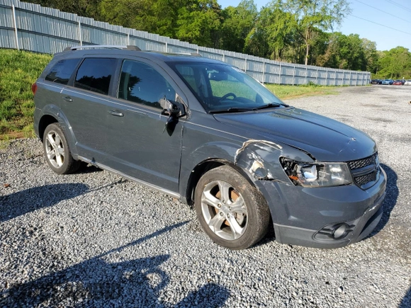 2017 Dodge Journey Crossroad Plus with VIN 3C4PDCGG5HT626469, listed as a Copart auction lot 52252805 with 162,417 mi miles and Salvage Title. Bid and sale history available at DreamBid. Image 4.