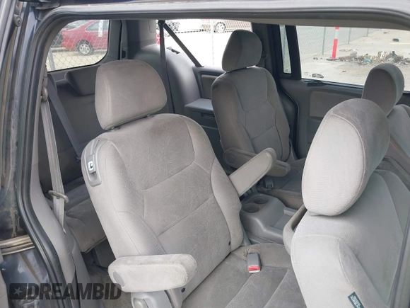 2008 Honda Odyssey EX with VIN 5FNRL384X8B027565, listed as a IAAI auction lot 41529839 with 224,332 mi miles and . Bid and sale history available at DreamBid. Image 8.
