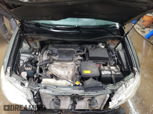 2014 Toyota Camry L with VIN 4T4BF1FK0ER347867, listed as a Copart auction lot 44840595 with 317,629 mi miles and Salvage Title. Bid and sale history available at DreamBid. Image 11.