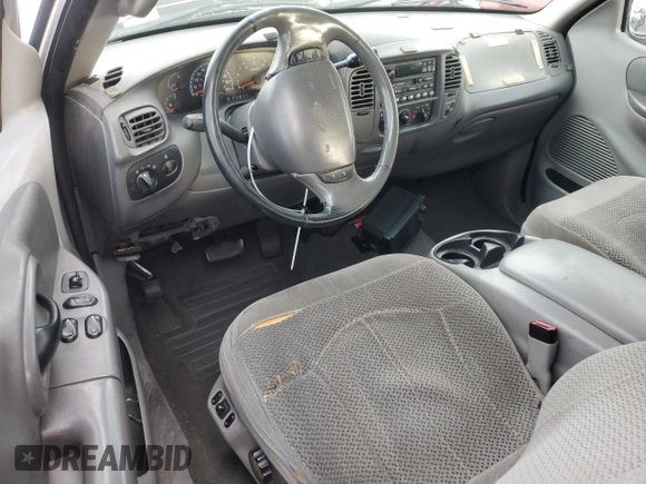 2001 Ford F-150 XL with VIN 1FTRX07W21KE96082, listed as a Copart auction lot 85167754 with 0 mi miles and Salvage Title. Bid and sale history available at carsss.com. Image 8.