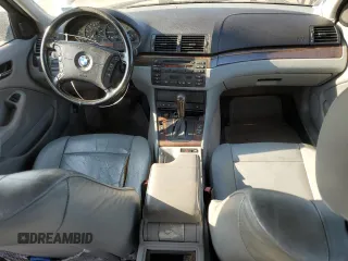 2004 BMW 3 Series 325i with VIN WBAAZ33424KP83467, listed as a Copart auction lot 48985155 with 127,255 mi miles and Non Repairable. Bid and sale history available at carsss.com. Image 8.
