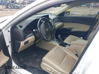 2013 Acura ILX Premium Pkg with VIN 19VDE1F58DE021616, listed as a IAAI auction lot 41840608 with 87,220 mi miles. Bid and sale history available at carsss.com. Image 5.
