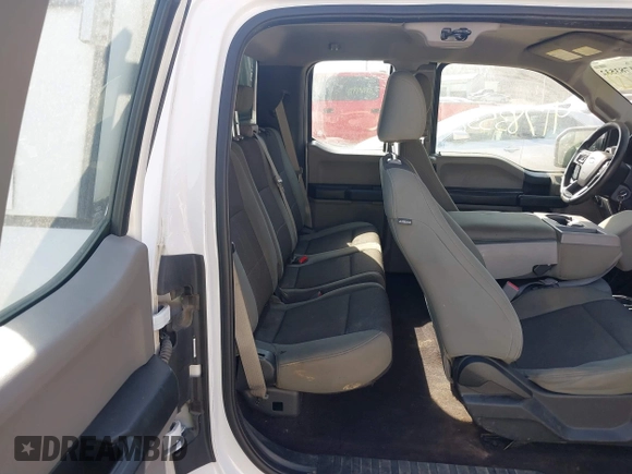 2017 Ford F-150 XL with VIN 1FTEX1E82HFA67391, listed as a IAAI auction lot 41783532 with 195,258 mi miles. Bid and sale history available at carsss.com. Image 8.