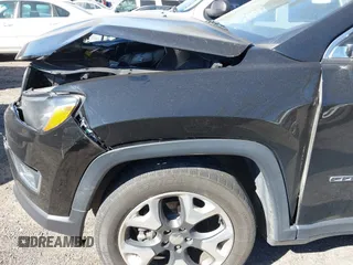 2018 Jeep Compass Limited with VIN 3C4NJDCB1JT397147, listed as a IAAI auction lot 41853649 with 122,672 mi miles. Bid and sale history available at carsss.com. Image 6.