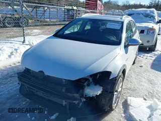 2019 Volkswagen Golf S z VIN 3VWH17AU9KM515974, wystawiony jako IAAI lot #41596110 z przebiegiem 29 019 mil mil oraz . Historia ofert i sprzedaży dostępna na DreamBid. Obrazek 2.