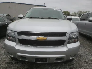 2013 Chevrolet Tahoe LT z VIN 1GNSCBE01DR172941, wystawiony jako Copart lot #51650255 z przebiegiem 110 706 mil mil oraz Szkoda całkowita • Salvage title. Historia ofert i sprzedaży dostępna na DreamBid. Obrazek 5.