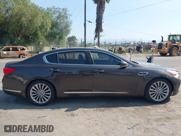 2015 Kia K900 Luxury with VIN KNALW4D4XF6022834, listed as a IAAI auction lot 42582930 with 140,116 mi miles and . Bid and sale history available at DreamBid. Image 13.