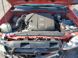 2005 Toyota Tacoma with VIN 5TEUU42N45Z093795, listed as a Copart auction lot 52331665 with 243,681 mi miles and Salvage Title. Bid and sale history available at DreamBid. Image 12.