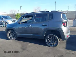 2021 Jeep Renegade Latitude z VIN ZACNJDBB2MPM79995, wystawiony jako IAAI lot #42009880 z przebiegiem 62 038 mil mil oraz . Historia ofert i sprzedaży dostępna na DreamBid. Obrazek 14.