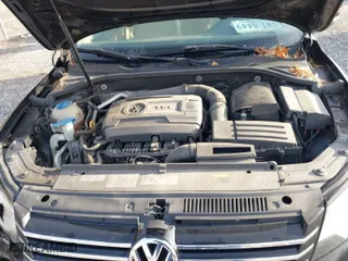 2015 Volkswagen Passat 1.8T Limited Edition with VIN 1VWAS7A32FC105305, listed as a IAAI auction lot 41046740 with 106,753 mi miles. Bid and sale history available at carsss.com. Image 10.