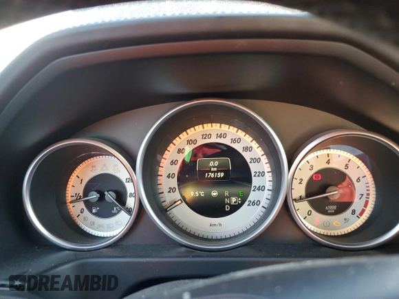 2016 Mercedes-Benz E-Class E 400 with VIN WDDHF6HB6GB202386, listed as a Copart auction lot 84726864 with 176,159 mi miles and Clean Title. Bid and sale history available at carsss.com. Image 9.