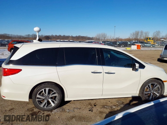 2018 Honda Odyssey Elite with VIN 5FNRL6H97JB039191, listed as a IAAI auction lot 41625687 with 54,363 mi miles and . Bid and sale history available at DreamBid. Image 13.