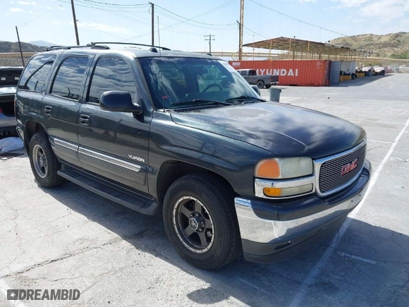 2005 GMC Yukon SLT with VIN 1GKEC13T25J178152, listed as a IAAI auction lot 41685936 with 226,765 mi miles. Bid and sale history available at carsss.com. Image 1.