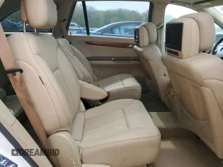 2008 Mercedes-Benz R 3.5L with VIN 4JGCB65EX8A082965, listed as a Copart auction lot 53811395 with 124,483 mi miles and Salvage title. Bid and sale history available at DreamBid. Image 11.
