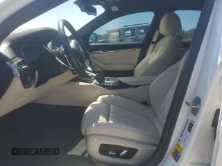 2019 BMW 5 Series 530e with VIN WBAJA9C57KB254080, listed as a Copart auction lot 63315805 with 15,492 mi miles and Clean title. Bid and sale history available at DreamBid. Image 7.