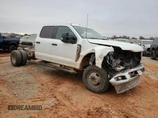2024 Ford F-350 with VIN 1FD8W3HN0REC18650, listed as a Copart auction lot 80392644 with 26,042 mi miles and Salvage title. Bid and sale history available at DreamBid. Image 4.