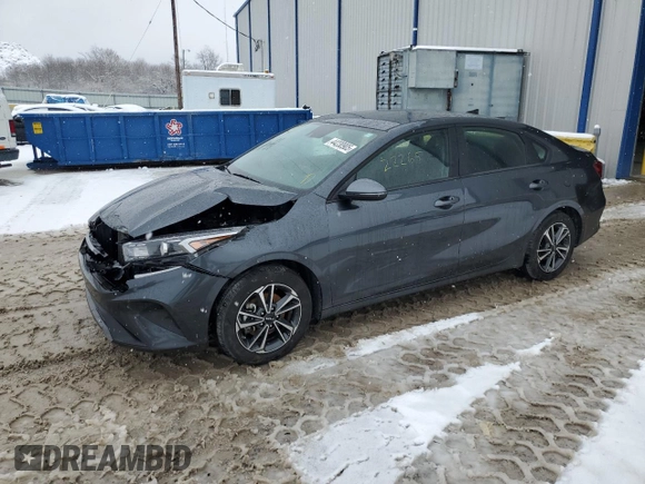 2024 Kia Forte LXS with VIN 3KPF24ADXRE731293, listed as a Copart auction lot 44230905 with 22,265 mi miles and Salvage Title. Bid and sale history available at carsss.com. Image 1.