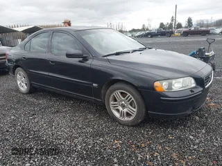 2006 Volvo S60 2.5L Turbo with VIN YV1RS592362522924, listed as a IAAI auction lot 41183434 with 151,145 mi miles. Bid and sale history available at carsss.com. Image 1.
