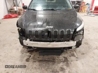 2014 Jeep Cherokee Limited с VIN 1C4PJLDS1EW292786, выставлен на аукционе IAAI как лот 41905449 с пробегом 156 042 миль миль и . История ставок и продаж доступна на DreamBid. Изображение 6.