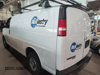 2015 Chevrolet Express Cargo z VIN 1GCZGTCG8F1152043, wystawiony jako IAAI lot #42889455 z przebiegiem 91 058 mil mil oraz . Historia ofert i sprzedaży dostępna na DreamBid. Obrazek 14.