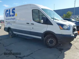 2019 Ford Transit with VIN 1FTYE2CM8KKB35605, listed as a IAAI auction lot 41745156 with 103,773 mi miles. Bid and sale history available at carsss.com. Image 1.