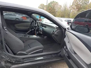 2011 Chevrolet Camaro 2LS с VIN 2G1FA1ED3B9165616, выставлен на аукционе IAAI как лот 40864625 с пробегом 145 035 миль миль и . История ставок и продаж доступна на DreamBid. Изображение 5.