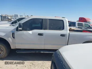 2022 Ford F-250 XL z VIN 1FT7W2B65NED00802, wystawiony jako IAAI lot #41676780 z przebiegiem 164 529 mil mil oraz . Historia ofert i sprzedaży dostępna na DreamBid. Obrazek 14.