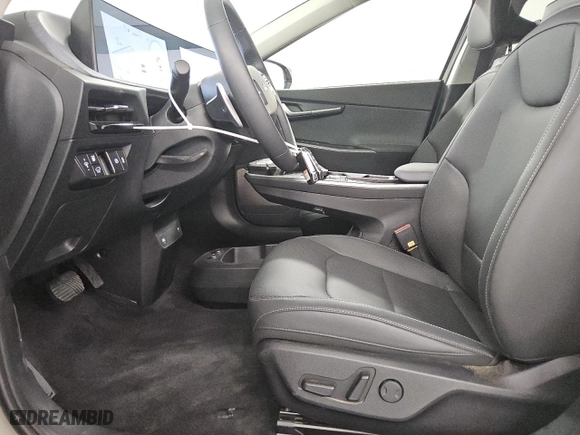 2024 Kia EV6 Wind with VIN KNDC34LA1R5617763, listed as a Copart auction lot 46858605 with 4,651 mi miles and Non Repairable. Bid and sale history available at carsss.com. Image 7.