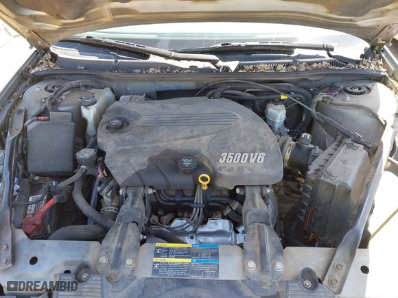 2008 Chevrolet Impala LT with VIN 2G1WT55KX81289406, listed as a IAAI auction lot 41938758 with 136,530 mi miles. Bid and sale history available at carsss.com. Image 10.