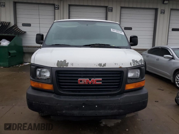 2011 GMC Savana Cargo z VIN 1GTW7GCAXB1905846, wystawiony jako Copart lot #84195244 z przebiegiem 329 583 mil mil oraz Nie do naprawy • Non repairable. Historia ofert i sprzedaży dostępna na DreamBid. Obrazek 5.