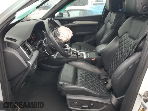 2019 Audi SQ5 Premium Plus with VIN WA1B4AFY8K2002466, listed as a Copart auction lot 86432854 with 41,572 mi miles and Salvage Title. Bid and sale history available at carsss.com. Image 7.