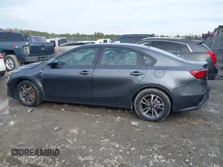 2024 Kia Forte LXS with VIN 3KPF24AD7RE757415, listed as a IAAI auction lot 41471284 with 5,923 mi miles. Bid and sale history available at carsss.com. Image 14.