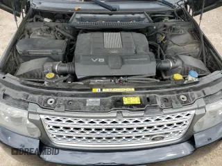 2011 Land Rover Range Rover SC with VIN SALMF1E4XBA357855, listed as a Copart auction lot 57708415 with 133,425 mi miles and Salvage title. Bid and sale history available at DreamBid. Image 11.