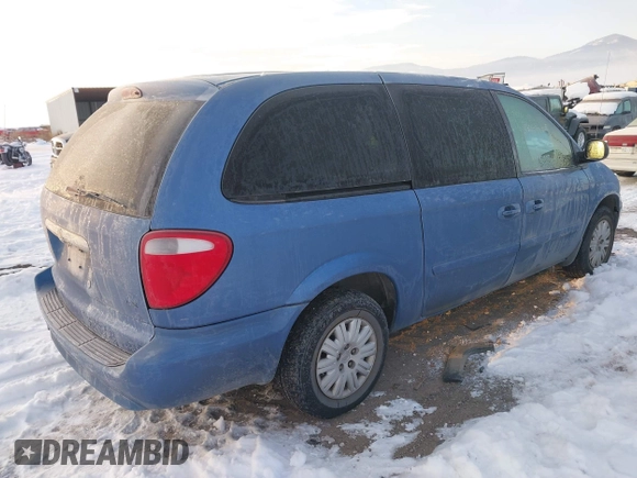 2007 Chrysler Town & Country LWB LX with VIN 2A4GP44R27R284770, listed as a IAAI auction lot 41313733 with 178,903 mi miles. Bid and sale history available at carsss.com. Image 4.