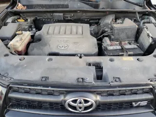 2011 Toyota RAV4 Sport z VIN 2T3WK4DV4BW011048, wystawiony jako Copart lot #85466214 z przebiegiem 187 645 mil mil oraz Szkoda całkowita • Salvage title. Historia ofert i sprzedaży dostępna na DreamBid. Obrazek 12.