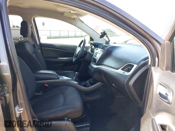 2016 Dodge Journey SXT with VIN 3C4PDDBGXGT200546, listed as a IAAI auction lot 41613264 with 117,603 mi miles and . Bid and sale history available at carsss.com. Image 5.