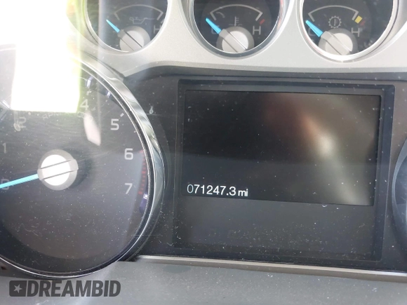 2016 Ford F-250 Lariat z VIN 1FT7W2B62GEB53132, wystawiony jako IAAI lot #42201422 z przebiegiem 71 247 mil mil oraz . Historia ofert i sprzedaży dostępna na DreamBid. Obrazek 15.