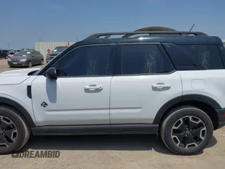 2022 Ford Bronco Sport Outer Banks with VIN 3FMCR9C6XNRE27616, listed as a IAAI auction lot 42321950 with 29,313 mi miles and . Bid and sale history available at DreamBid. Image 14.