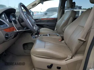 2015 Chrysler Town & Country Touring L with VIN 2C4RC1CGXFR522078, listed as a Copart auction lot 55393175 with 74,357 mi miles and Salvage Title. Bid and sale history available at DreamBid. Image 7.