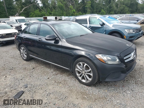 2018 Mercedes-Benz C 300 with VIN 55SWF4KB7JU238346, listed as a Copart auction lot 64957815 with 73,304 mi miles and Clean title. Bid and sale history available at DreamBid. Image 4.