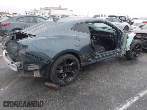 2020 Chevrolet Camaro 1SS with VIN 1G1FF1R72L0102427, listed as a IAAI auction lot 41922888 with Not Provided miles and . Bid and sale history available at DreamBid. Image 4.