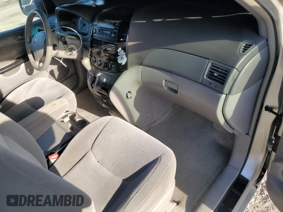 2005 Toyota Sienna CE with VIN 5TDZA23C15S237672, listed as a Copart auction lot 52204085 with 244,411 mi miles and Salvage Title. Bid and sale history available at carsss.com. Image 8.