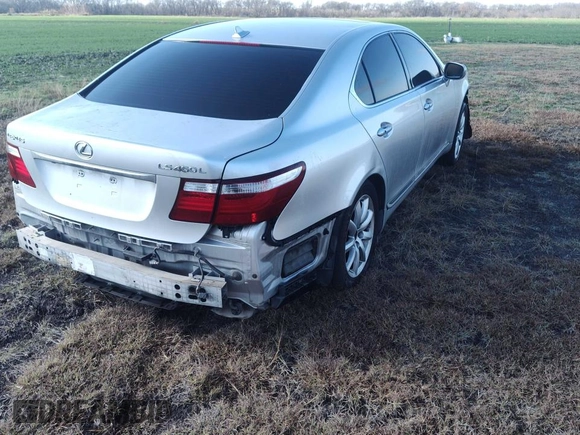 2013 Lexus LS 460 с VIN JTHBL5EF1D5114445, выставлен на аукционе Copart как лот 87036634 с пробегом 45 016 миль миль и Списание • Salvage title. История ставок и продаж доступна на DreamBid. Изображение 4.