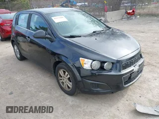 2013 Chevrolet Sonic LT with VIN 1G1JC6SH1D4191825, listed as a IAAI auction lot 41973380 with 172,504 mi miles. Bid and sale history available at carsss.com. Image 1.