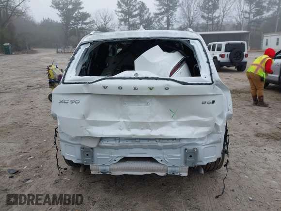 2023 Volvo XC90 Ultimate with VIN YV4062PA8P1959317, listed as a IAAI auction lot 41683784 with 16,972 mi miles and . Bid and sale history available at DreamBid. Image 17.